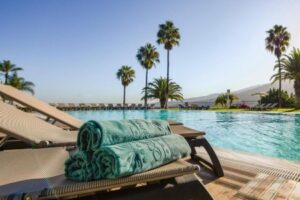 Las Aguilas Tenerife