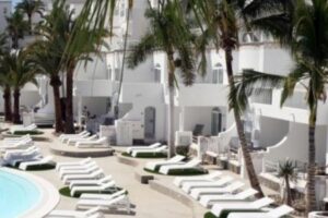 Marina Bayview (Ex. Ipanema Park Apartments)