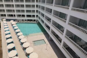 Blue Sea Lagos De Cesar