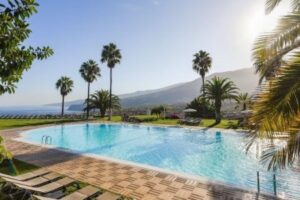 Las Aguilas Tenerife