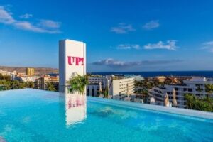 Spring Hotel Bitacora